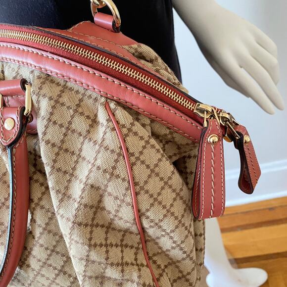 Authentic Gucci Canvas & Pink Leather Shoulder Bag - Picture 12 of 16